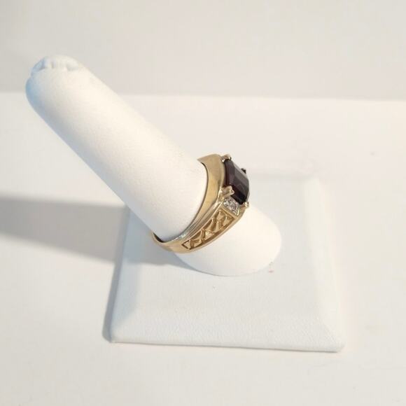 Vintage 10K Yellow Gold Emerald Cut Rhodolite Garnet Diamond Ladies Ring 10.25 - Picture 4 of 9